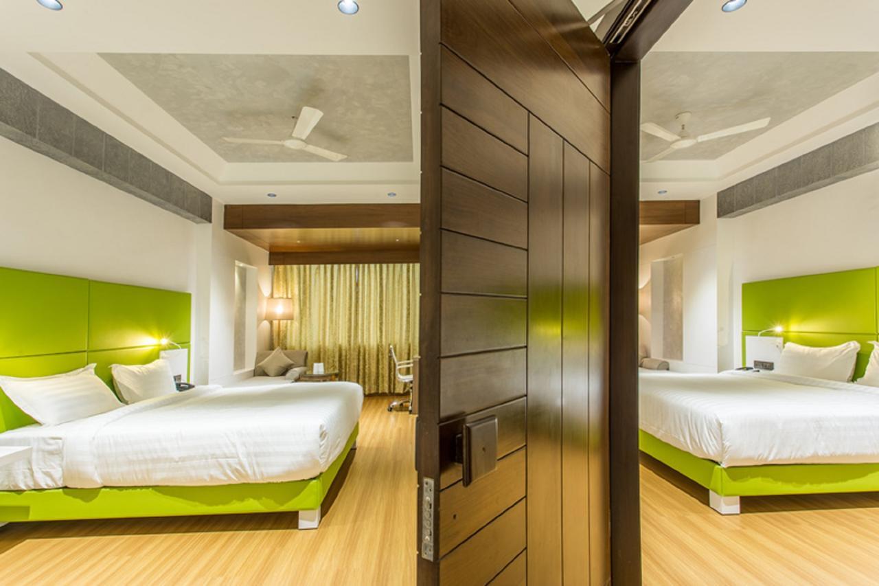 Hotel Abika Elite Ujjain Zewnętrze zdjęcie